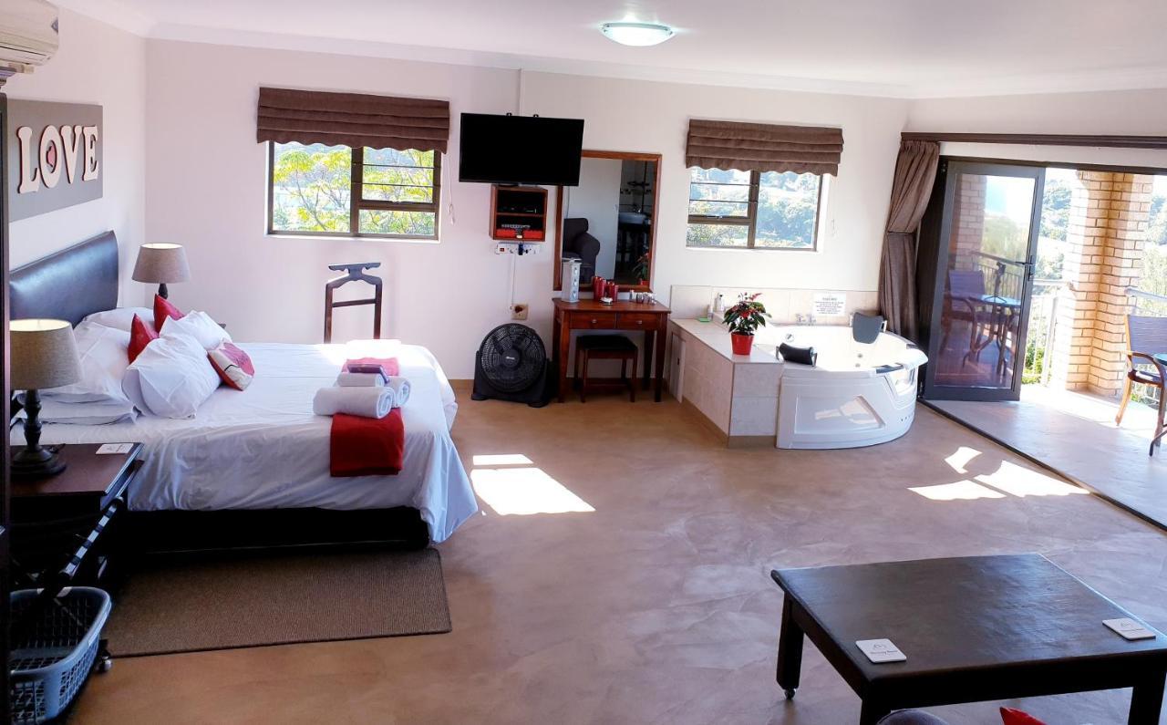 Harmony Haven Couples Retreat Apartment อมันซิมโทที ภายนอก รูปภาพ