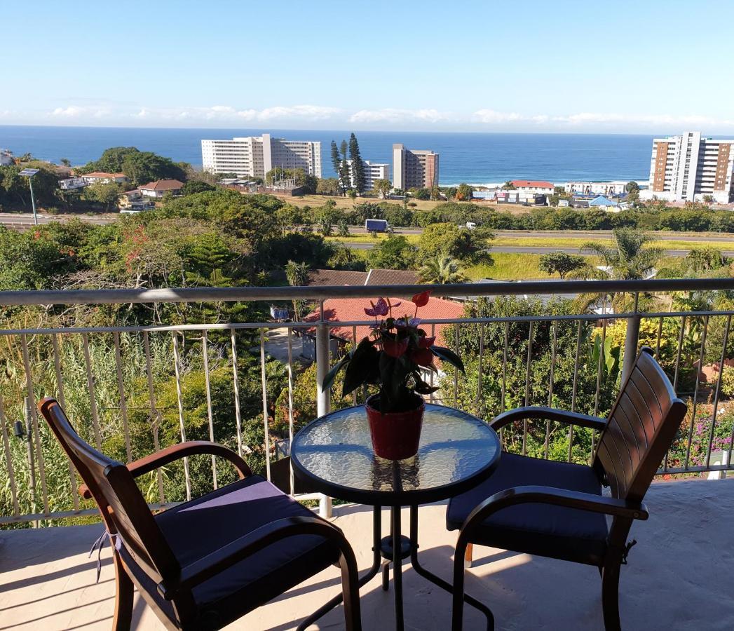 Harmony Haven Couples Retreat Apartment อมันซิมโทที ภายนอก รูปภาพ